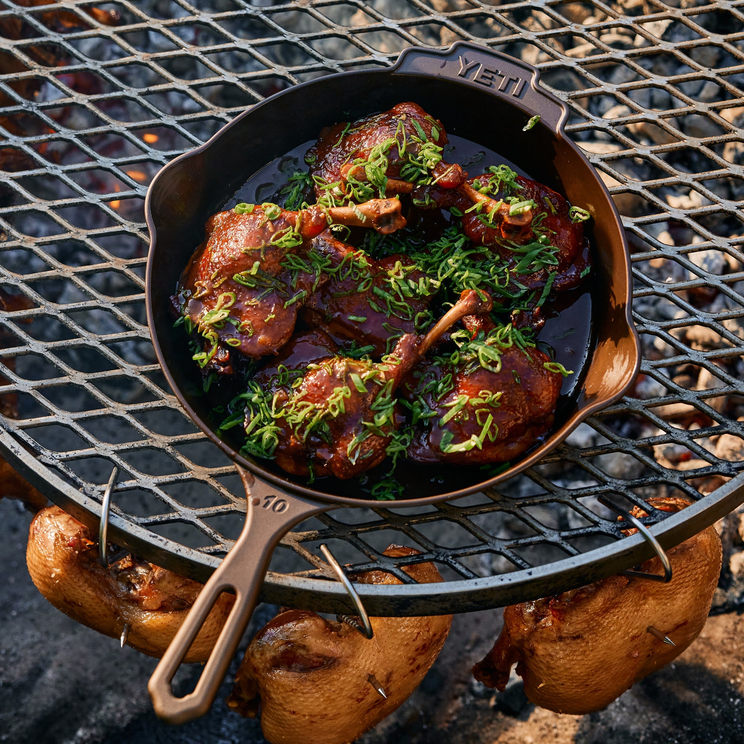 YETI™ 10 Cast Iron Skillet – YETI EUROPE