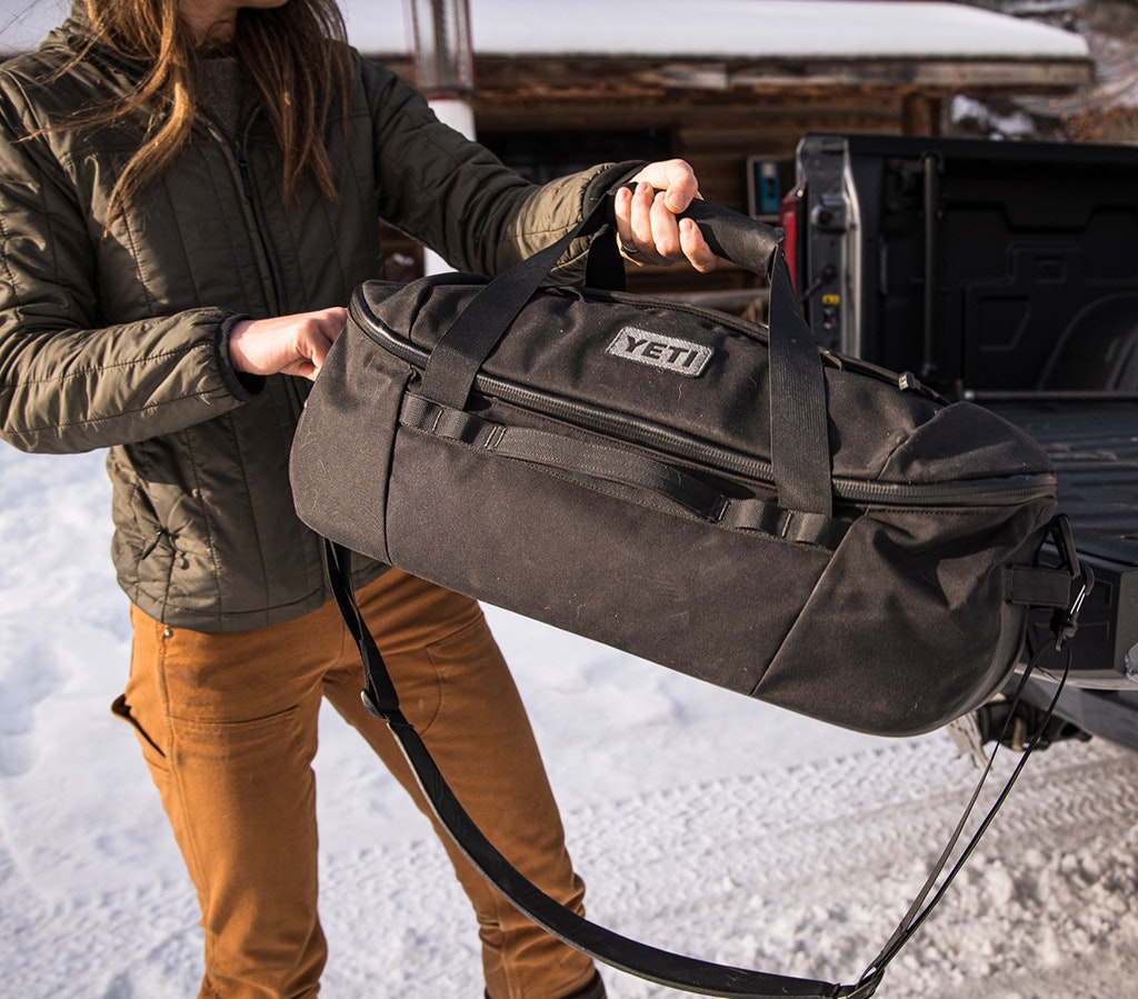 Yeti duffel bag hot sale