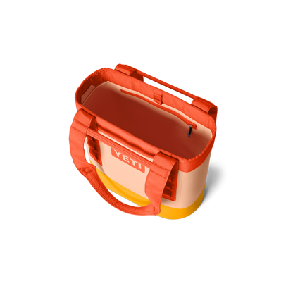 YETI Camino® 20 Carryall Peach Beekeeper